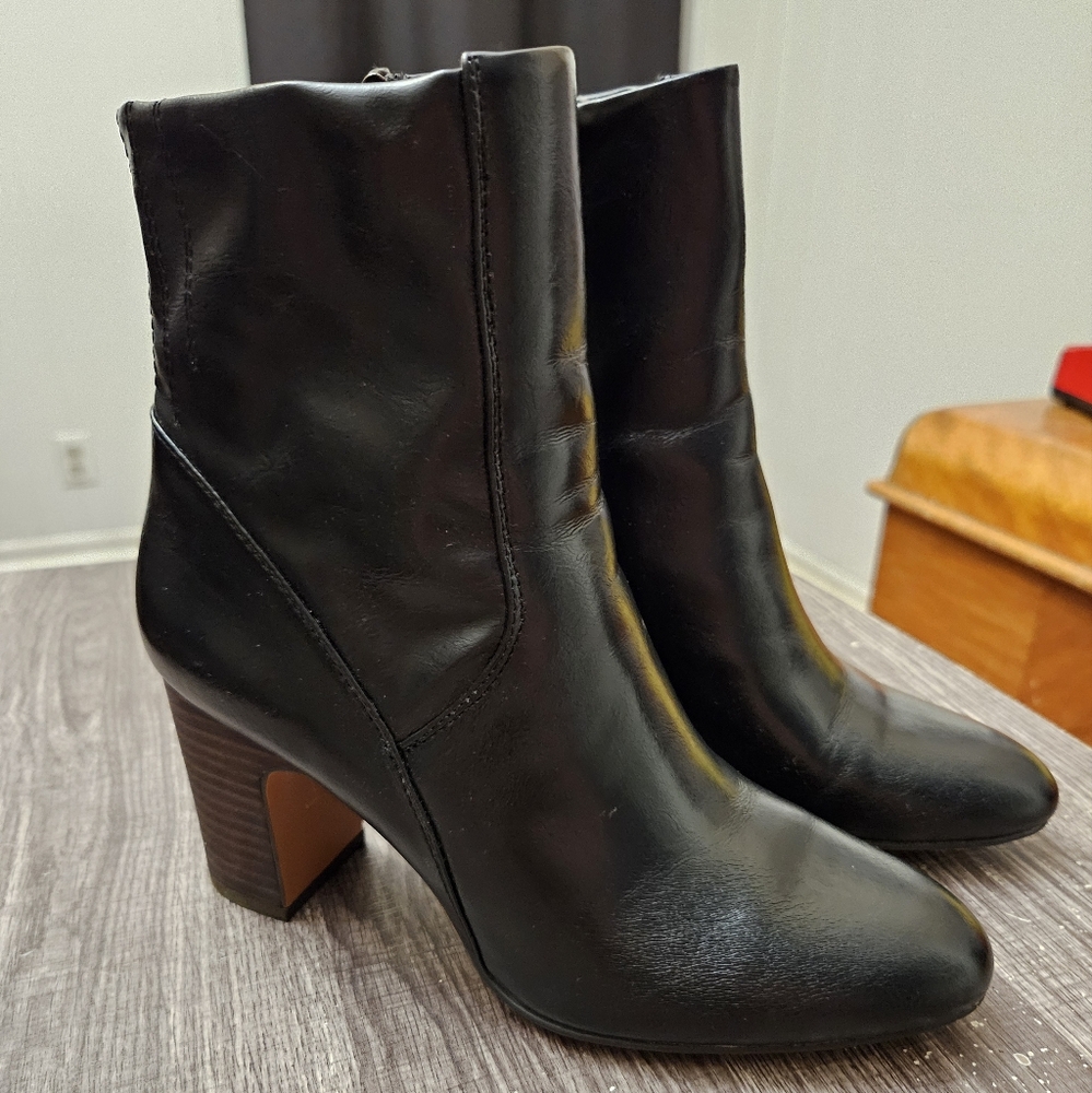 Black Leather Women's Boots